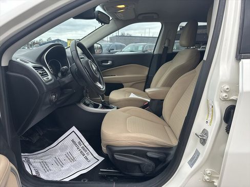 Used 2018 Jeep Compass Sport w/ Tech Group AWD/4WD image 8