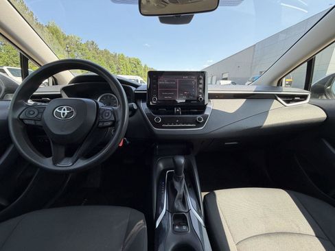 Used 2025 Toyota Camry LE FWD image 7