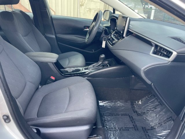 Used 2020 Toyota Corolla LE FWD image 16