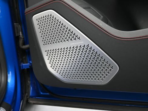 Used 2022 Lamborghini Urus image 31