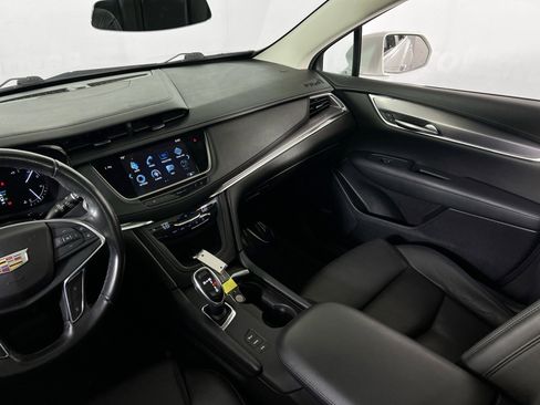 Used 2019 Cadillac XT5 Luxury image 23