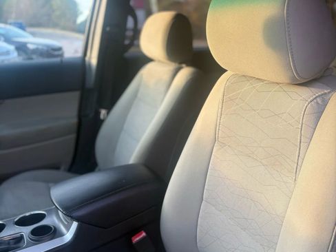 Used 2013 Ford Explorer FWD image 37