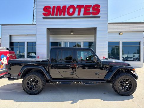 Used 2021 Jeep Gladiator Mojave AWD/4WD image 1