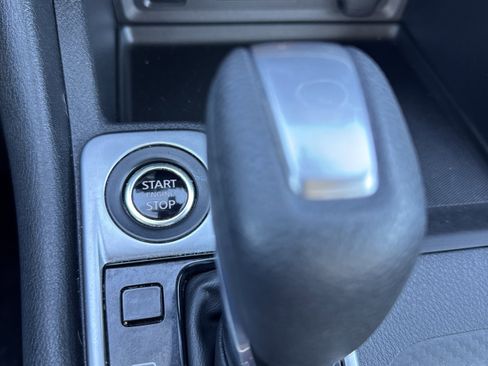 Used 2024 Nissan Sentra SV FWD image 15