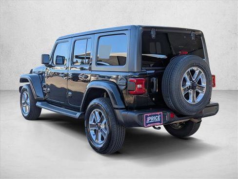 Used 2019 Jeep Wrangler Unlimited Sahara image 8