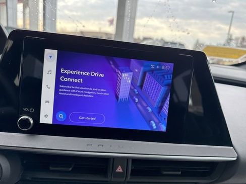 Used 2025 Toyota Prius LE image 16