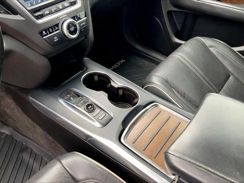 Used 2018 Acura MDX w/Advance Pkg image 15