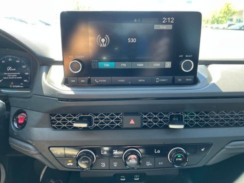 Used 2025 Honda Accord SE image 8