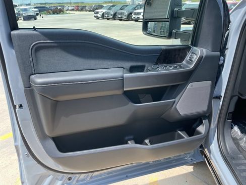 New 2025 Ford F250 Lariat w/ Lariat Ultimate Package AWD/4WD image 12