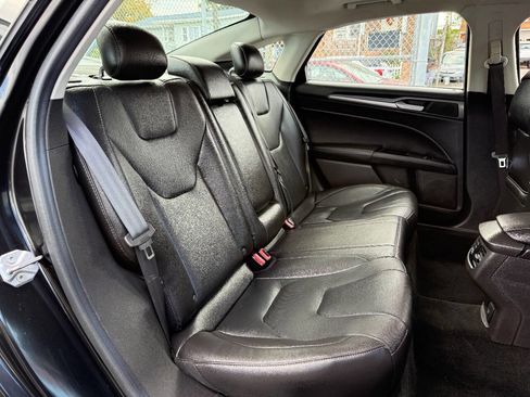 Used 2014 Ford Fusion Titanium image 13