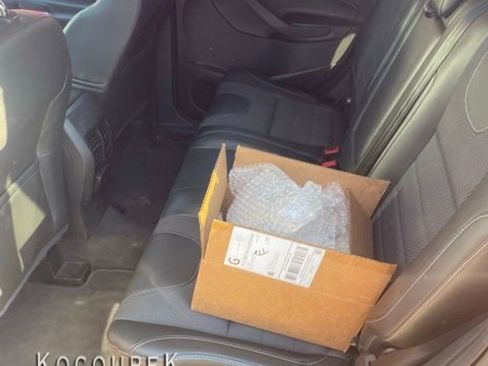Used 2015 Ford Escape SE w/ SE Chrome Package AWD/4WD image 7