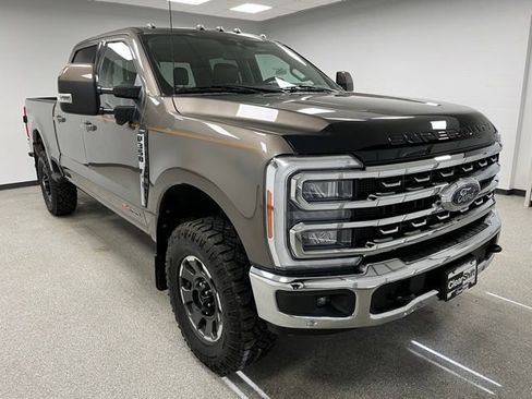 Used 2023 Ford F350 Lariat w/ Lariat Ultimate Package AWD/4WD image 2