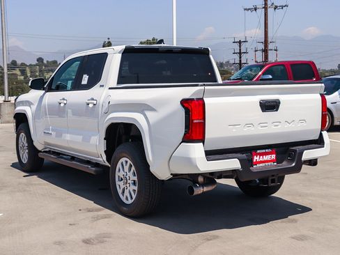 New 2026 Toyota Tacoma SR5 RWD image 5