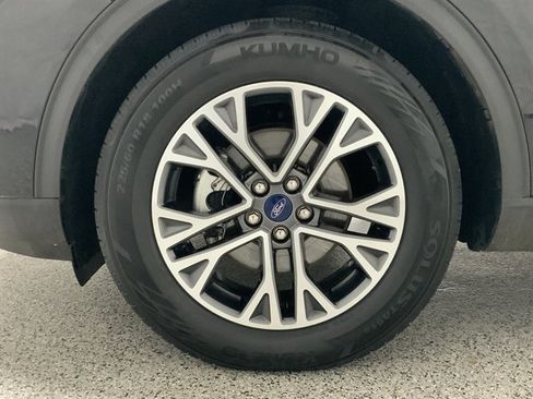 Used 2020 Ford Escape SEL image 13