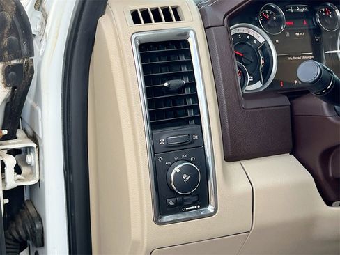 Used 2013 RAM 3500 Laramie w/ Protection Group image 10
