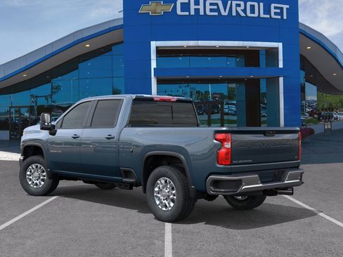 New 2026 Chevrolet Silverado 2500 LT image 3