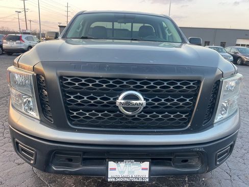 Used 2017 Nissan Titan S image 2