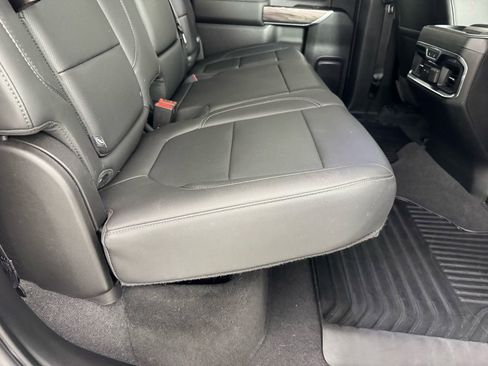 Used 2020 Chevrolet Silverado 2500 LTZ w/ LTZ Convenience Package image 31