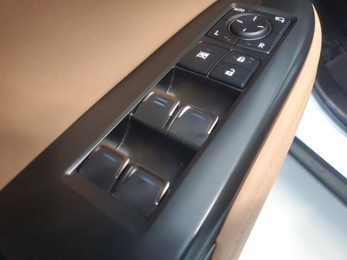 Used 2023 Lexus NX 350h AWD image 24