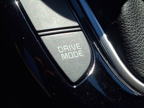 Used 2025 Kia Soul S FWD image 26