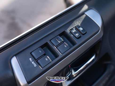 Used 2018 Toyota 4Runner Limited image 39