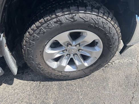 Certified 2022 RAM 1500 Laramie AWD/4WD image 45