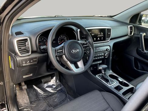 Used 2022 Kia Sportage LX w/ LX AWD Value Edition Package image 28