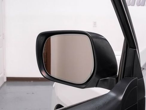 Used 2015 Lexus GX 460 image 36