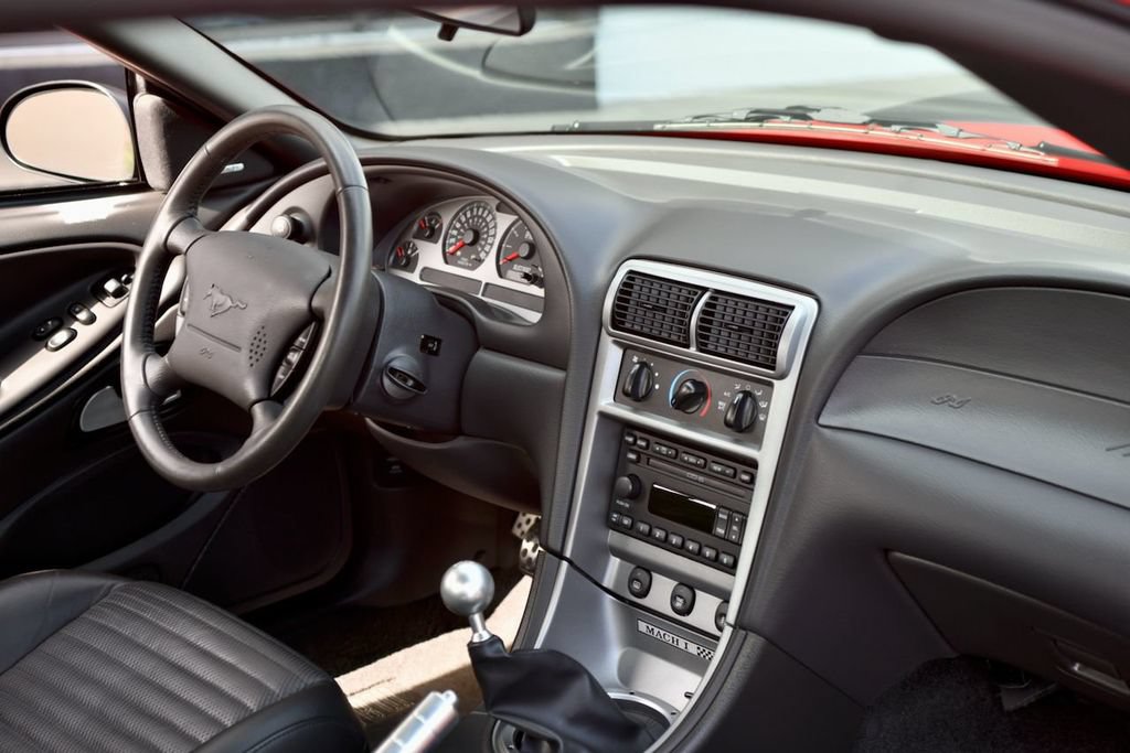 Used 2003 Ford Mustang Mach 1 RWD image 40