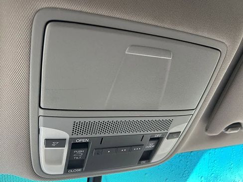 Used 2015 Acura RDX AWD w/ Technology Package image 21