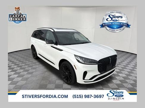 Used 2025 Lincoln Aviator Reserve w/ Equipment Group 201A AWD/4WD image 1