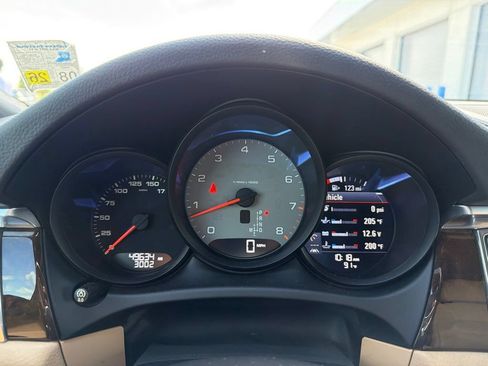 Used 2018 Porsche Macan S AWD/4WD image 11