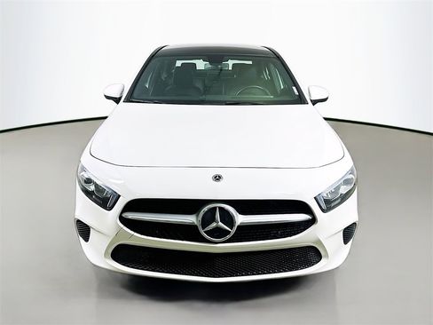 Used 2022 Mercedes-Benz A 220 4MATIC image 2