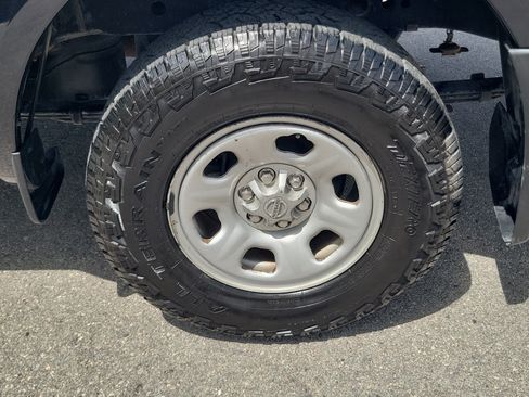 Used 2019 Nissan Frontier S RWD image 20