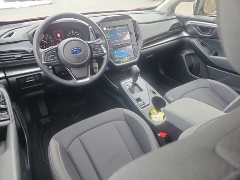 Certified 2025 Subaru Impreza 2.0i image 3