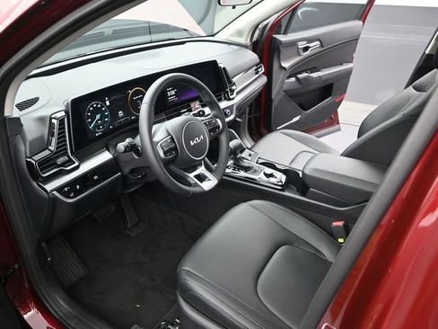Used 2025 Kia Sportage SX FWD image 4