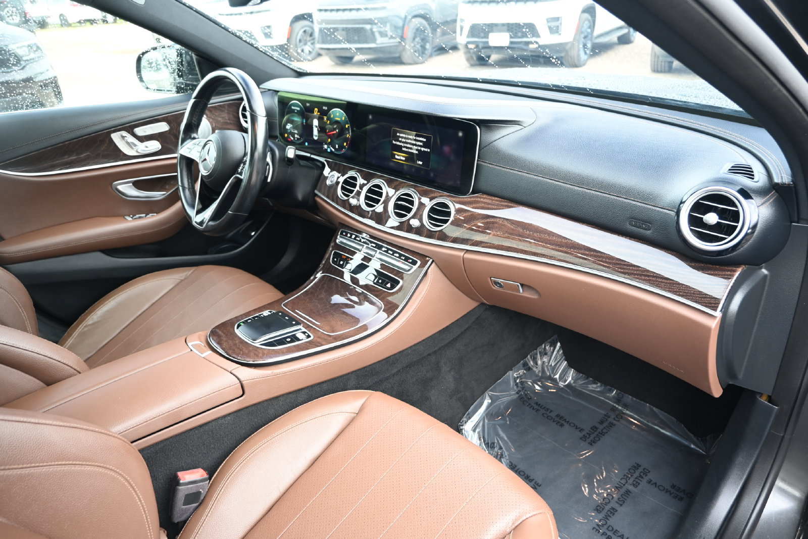 Used 2021 Mercedes-Benz E 350 Sedan image 32