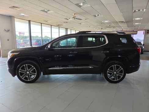 Used 2019 GMC Acadia Denali w/ Technology Package AWD/4WD image 4