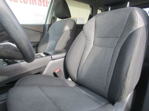 Used 2022 Nissan Rogue SV AWD/4WD image 23