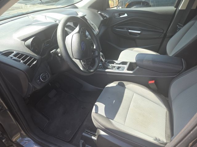 Used 2019 Ford Escape SE FWD image 14