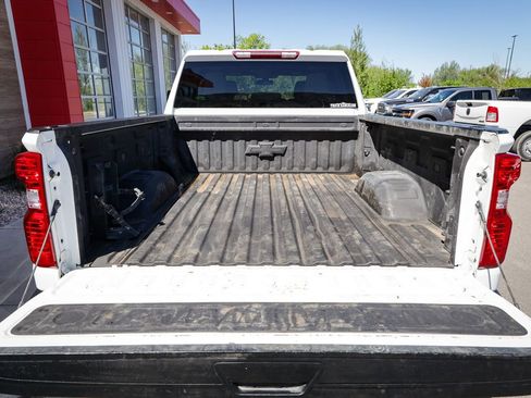Used 2023 Chevrolet Silverado 2500 LT w/ Convenience Package AWD/4WD image 5