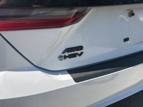 Used 2025 Toyota Camry XSE AWD/4WD image 10