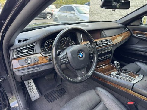 Used 2015 BMW 750Li xDrive w/ M Sport Edition AWD/4WD image 6
