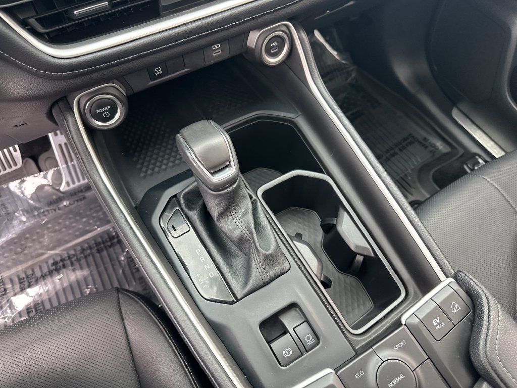 Certified 2025 Toyota Grand Highlander AWD Hybrid image 25