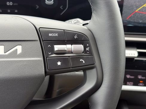 New 2026 Kia Sportage SX FWD image 29
