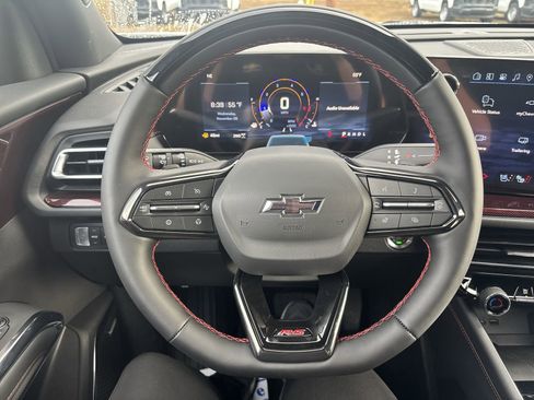 New 2026 Chevrolet Traverse RS image 17