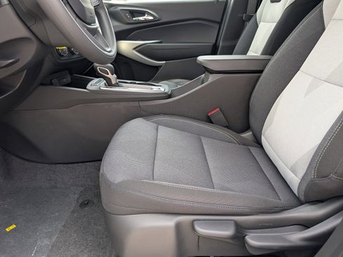 New 2026 Chevrolet Trax LS w/ LS Convenience Package image 6