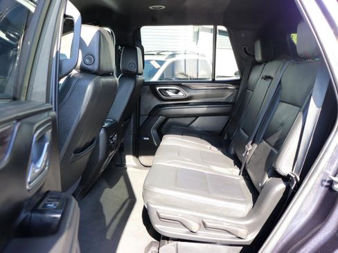 Used 2024 Chevrolet Tahoe LT AWD/4WD image 12