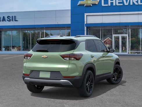 New 2026 Chevrolet TrailBlazer LT w/ Midnight Edition AWD/4WD image 4