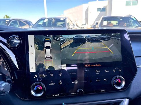 Used 2025 Lexus RX 450h AWD w/ Convenience Package image 17